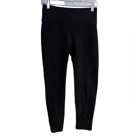 Lululemon- Black leggings